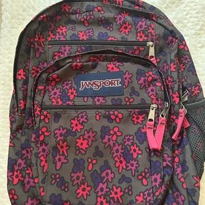 Jansport X-Large Backpack. Used 2 times. Floral design. Very durable Canvas.